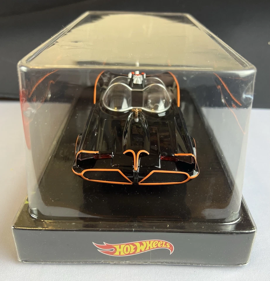 Batimóvil serie de televisión autografiado por George Barris Hot Wheels #BLY66 negro 1:24 Foto 4 de 4