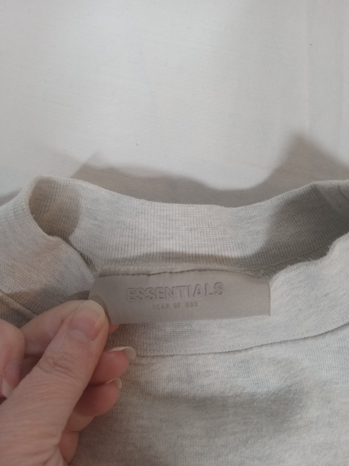 Essentials Fear of God Sweatshirt Kid Small 4/5 Pullover Comfy Casual Read thumbnail 5