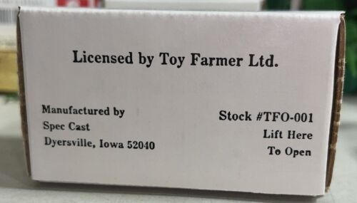SpecCast Co-Op No. 3 Tractor 1/64 NIB - Picture 2 of 7