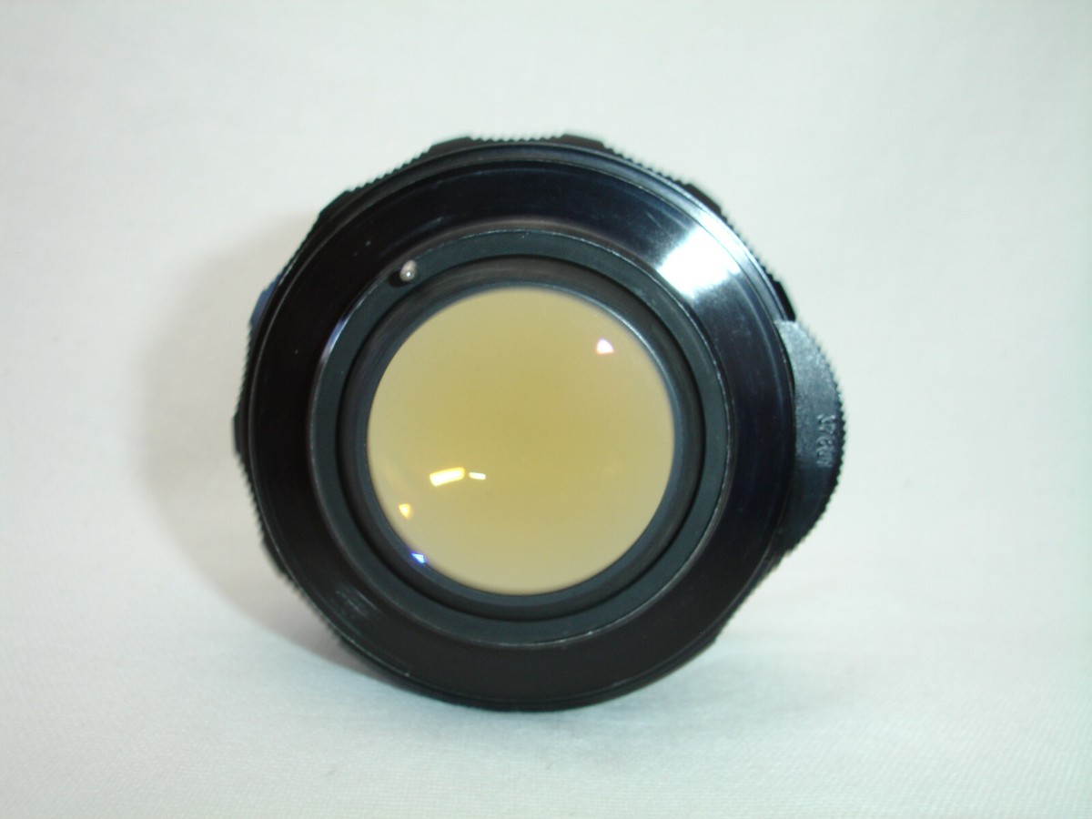 PENTAX Super Takumar 50mm F 1.4 lens M42 screw mount. GUC