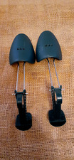 PAIR OF GREEN PLASTIC SHOE STRETCHERS FREE S/ H