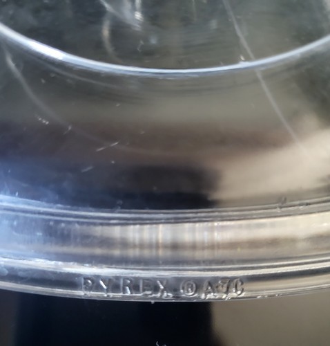 Vintage CorningWare Blue Cornflower Casserole Dish Pan P-1 1/2-B Pyrex A7C - Picture 5 of 6