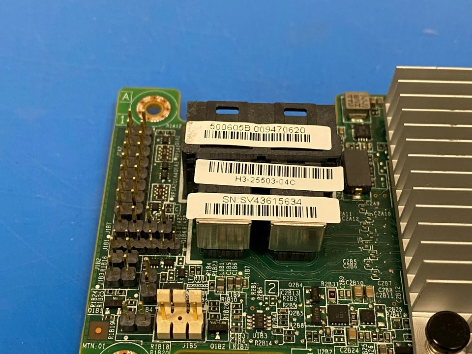 IBM 46C9111 M5120 ServeRAID 12gb/s Raid PCI-e 3.0 X8 SAS/SATA CONTROLLER CARD - Image 3 of 4