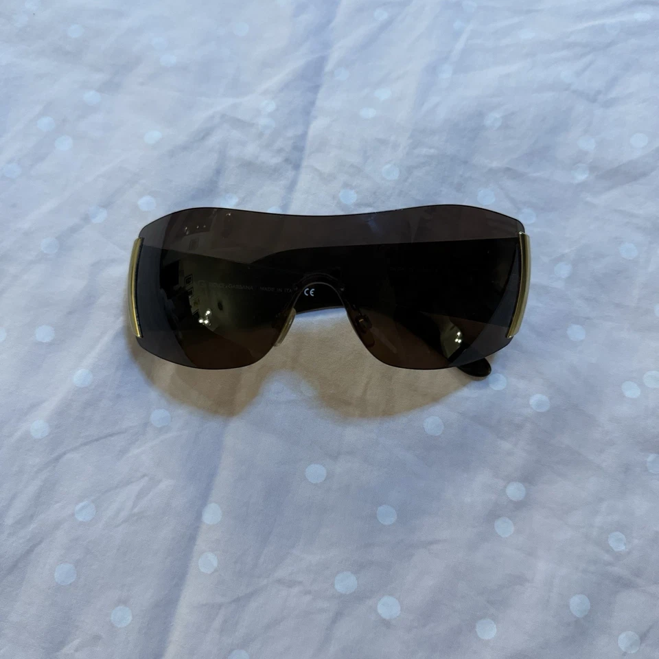 Gafas de sol vintage y2k d&g dolce & gabbana shield Foto 2 de 4