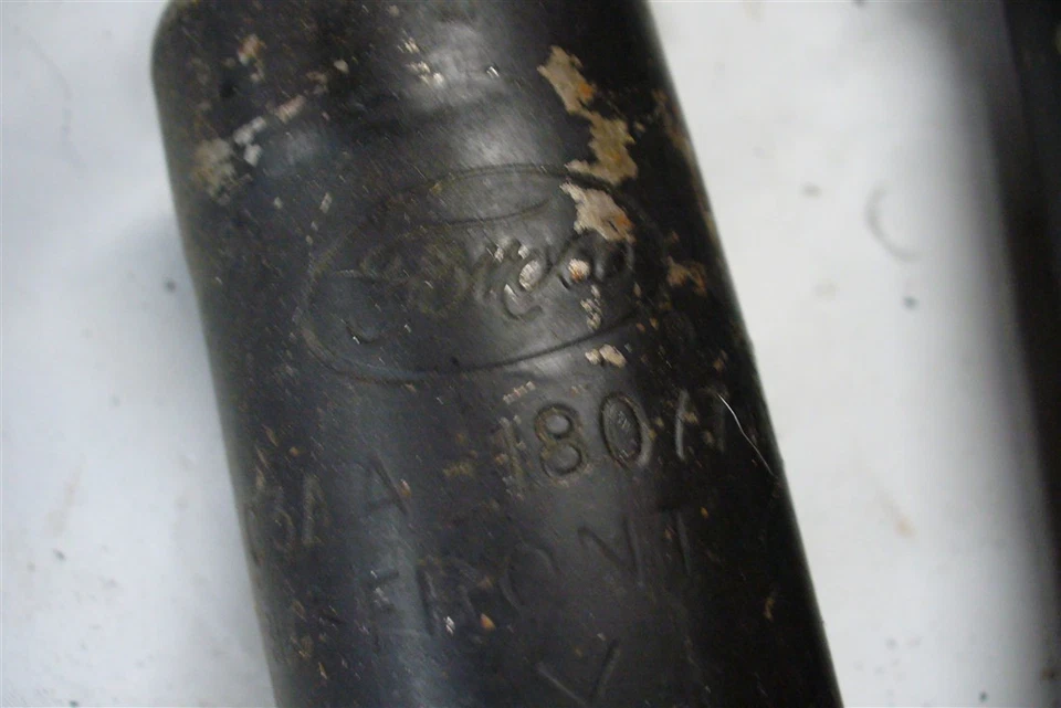 Par de amortiguadores Ford Galaxie Mercury Autolite 1961-64 C3A-18077-Va Foto 2 de 2