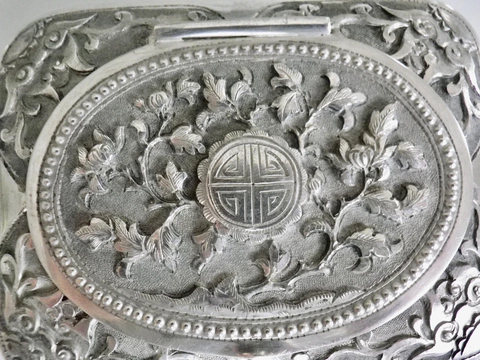 Petite boite argent ancienne indochine - Photo 2/4