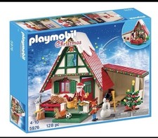 New  Sealed Genuine PLAYMOBIL Holiday / Christmas "Santa's Home" 5976