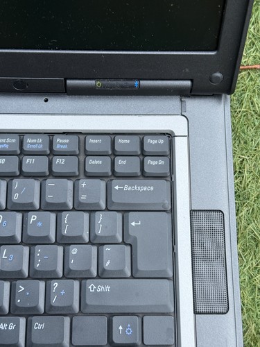 Retro Vintage Dell Latitude D820 Laptop Intel Dual Core Spares and Repairs - Picture 8 of 10