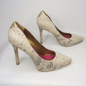 sam edelman snakeskin pumps