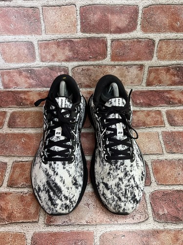 Brooks Adrenaline GTS 23 Black, White & Gray Sneakers Shoes Women Size 10.5 D - Picture 2 of 17