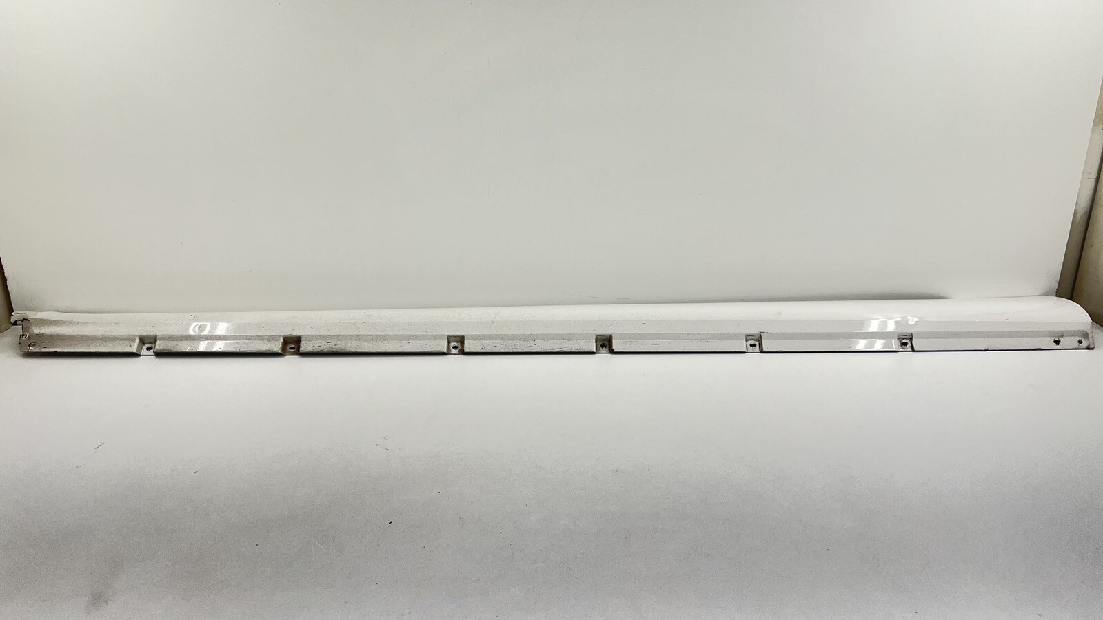 13-18 BENTLEY FLYING SPUR DRIVER LEFT SIDE SKIRT ROCKER PANEL COVER TRIM OEM