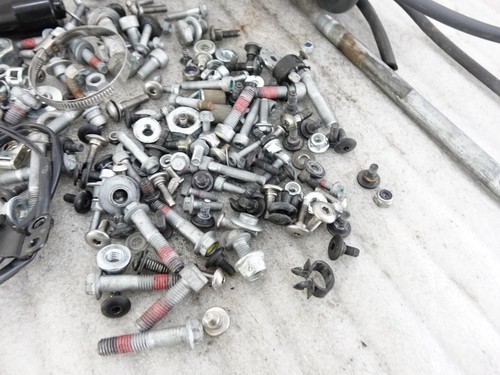 Schraubensatz Aprilia RS 125 XA BJ. 21/ 22 Motor engine Anlasser starter - Picture 3 of 7