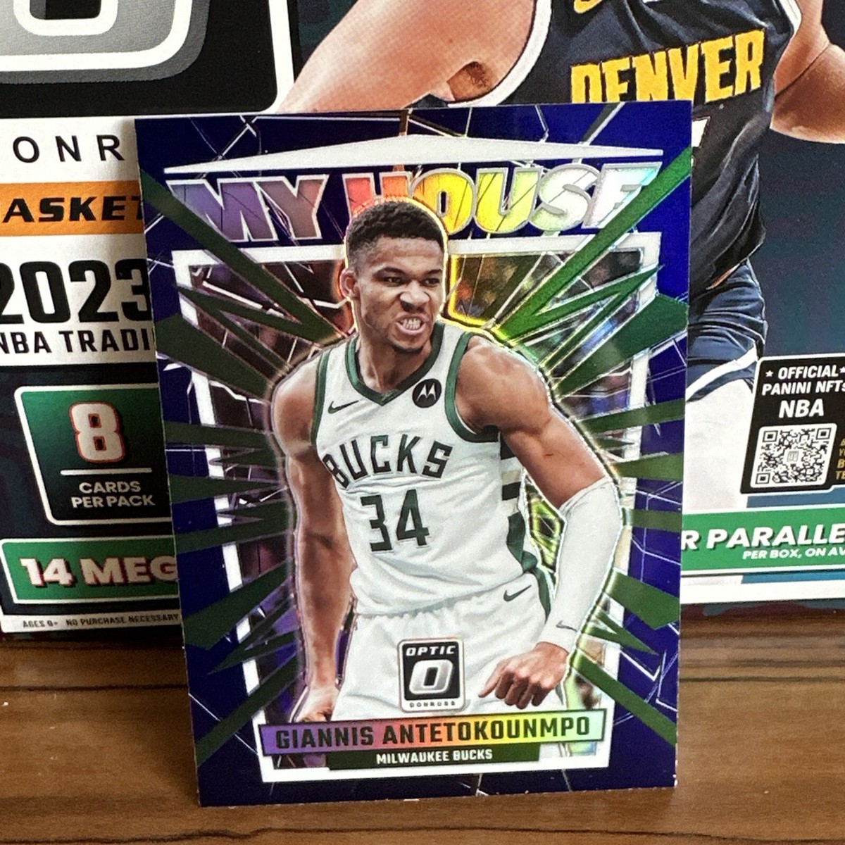 ヤニス アデトクンボ Panini Optic Purple 鑑定済 2023-24 Donruss Optic Giannis Antetokounmpo My House Purple