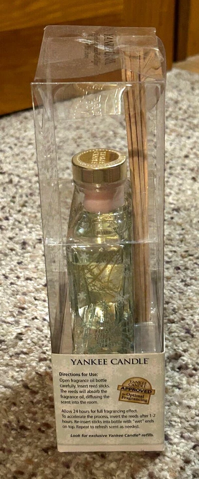 New Vtg YANKEE CANDLE Diffusers SPARKLING SNOW 3 Oz/88.7 ml In Box RARE SEALED - Image 2 of 4