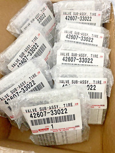 *NEW GENUINE TOYOTA TIRE PRESSURE MONITOR SENSOR TPMS TUNDRA SEQUOIA TACOMA OEM