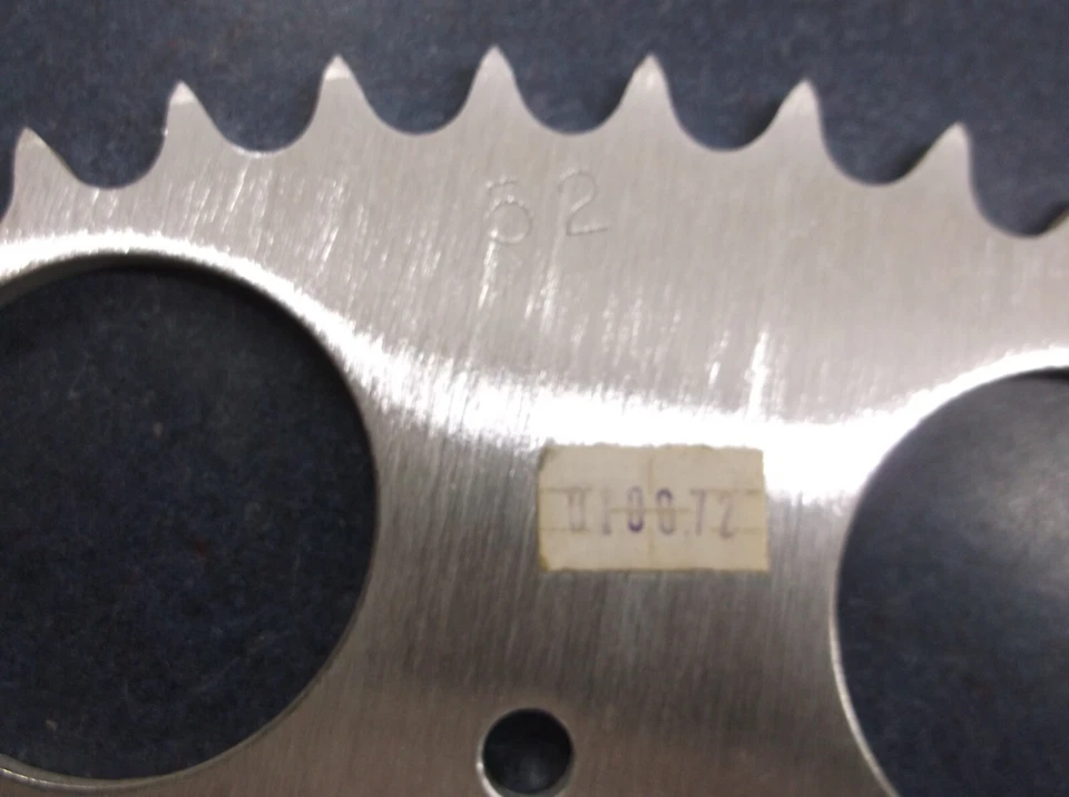 Cadena piñón trasero aluminio 52T 520 Honda CR250M1/MT250/XL250 Foto 2 de 2