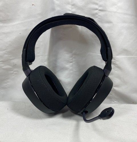 SteelSeries Arctis Nova Pro Over the Ear Headset - 61473 - Black - Picture 5 of 12