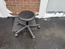 Uline Polyurethane Mobile Shop Stool - Backless, 16-21" On Wheels Swivel 