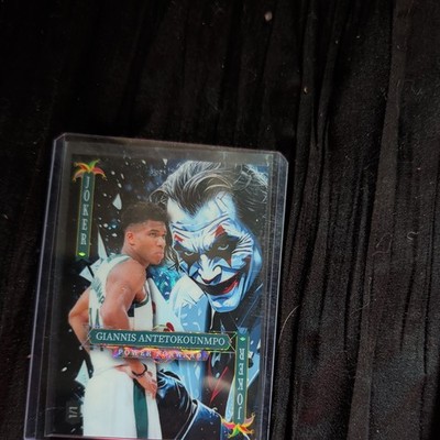 CZD572 - 2025 Wild Card - Jokers Wild - Giannis Antetokounmpo - 1/1 - Blue
