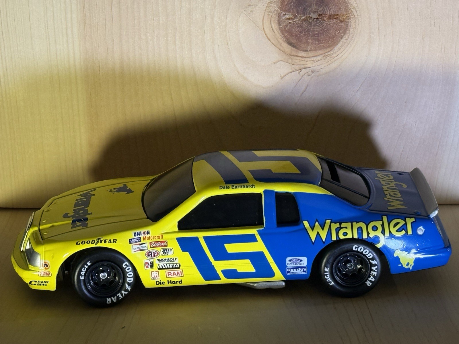 Picture 1 of 8