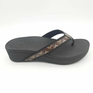 Vionic Womens Pacific High Tide Flip Flop Sandal Black Chevron Wedge Heel 7W NEW | eBay