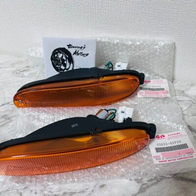 Suzuki Cappuccino Amber Front RH LH Indicator Genuine 35601-80F00