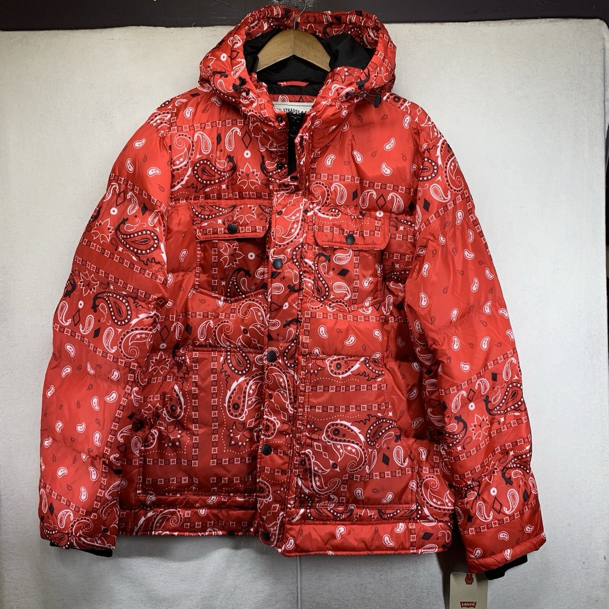 Mens Levi's Red Paisley Bandana Puffer Jacket Coat Adult Large