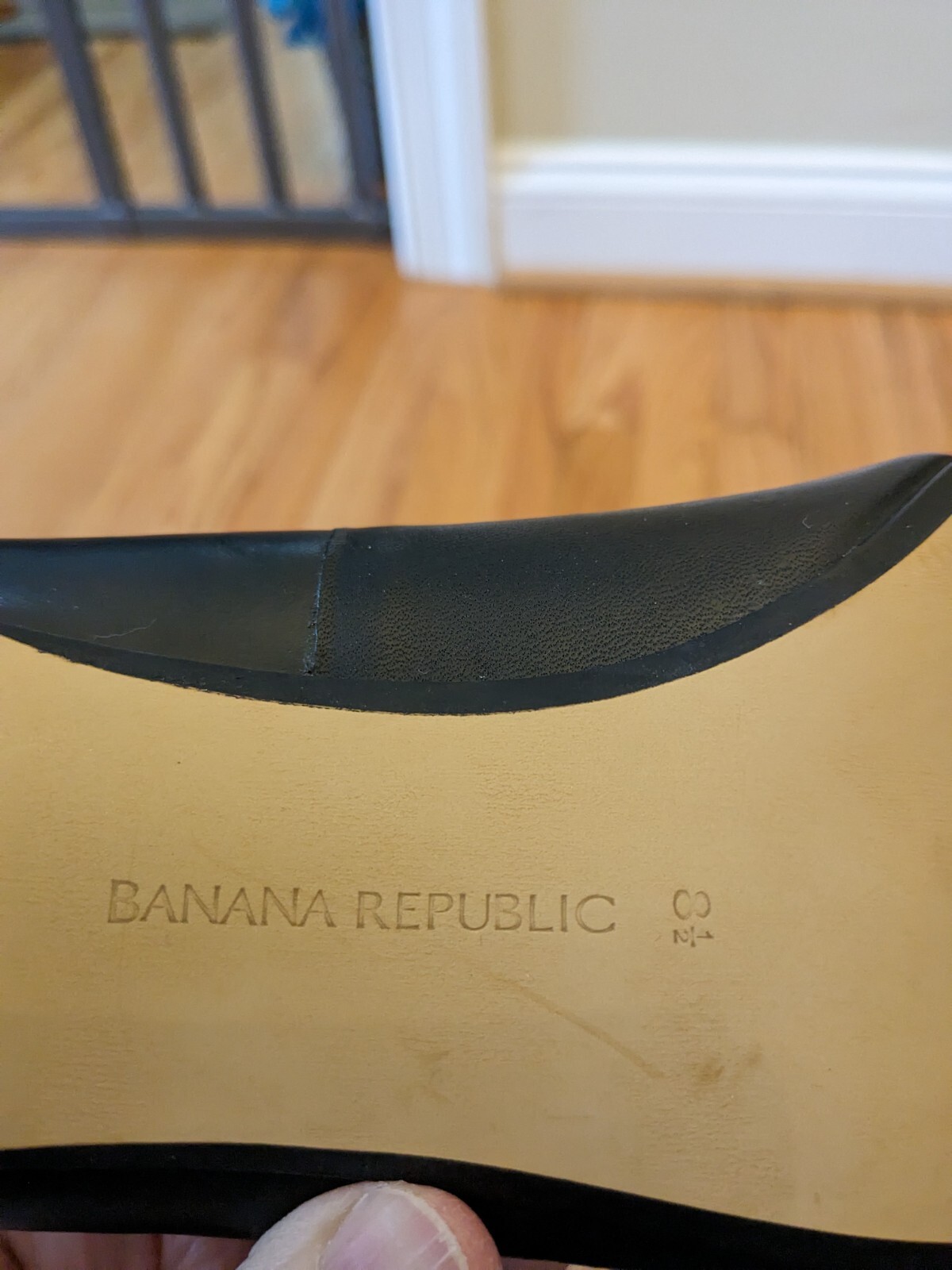 Banana Republic Two Toned Black & Cream Ladies Shoes 8.5 eBay