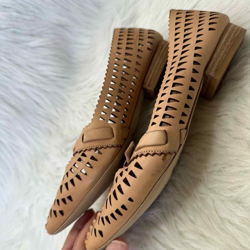 Jeffrey Campbell Leather Laser Cut Flats Size 7.5 - Picture 3 of 12