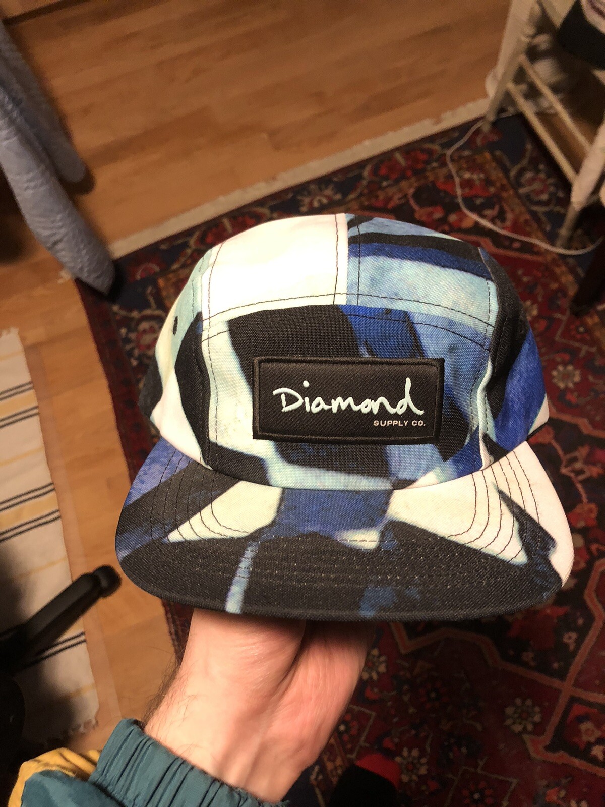 Picture 1 of 4