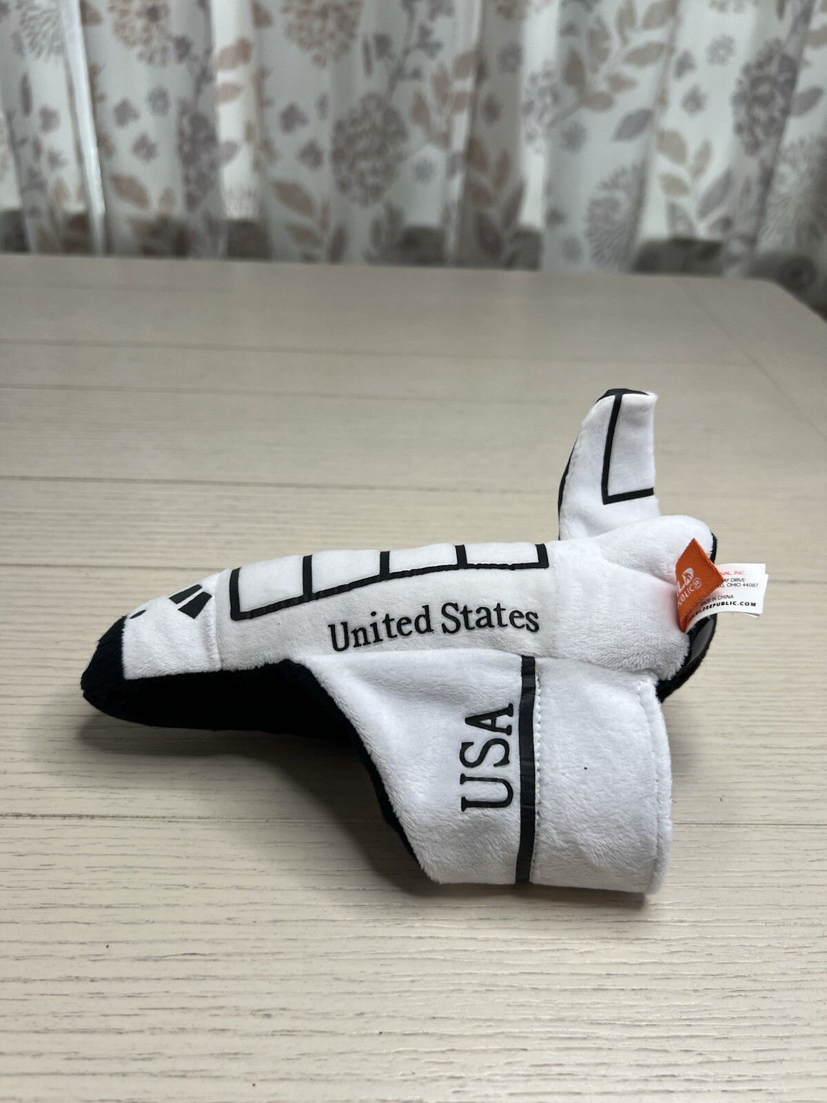 Brazalete Wild Republic “Transbordador Espacial EE. UU.” Abrazador de Muñeca Peluche 8”