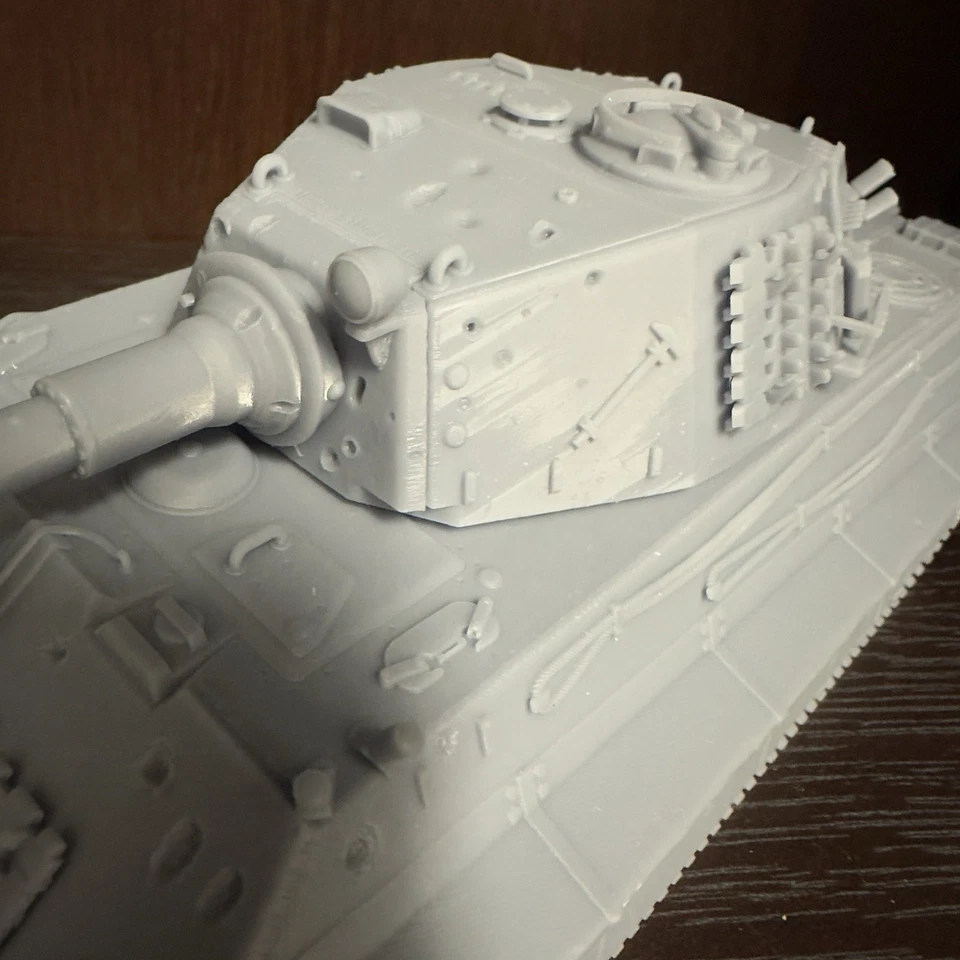 1/32 Scale 11"Length Resin Figure WW2 German King Tiger Tank Model Kit Unpainted - Image 4 of 4