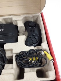 SEGA Mega Drive Classic Console Boxed 80 Built-in Games - Sonic Mortal Kombat 