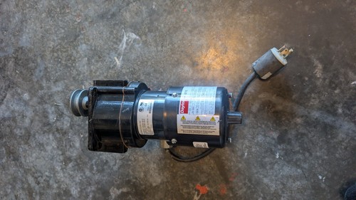 Dayton 4Z519D 1/15 HP AC Induction Gearmotor 115/230V 1PH 50/60Hz