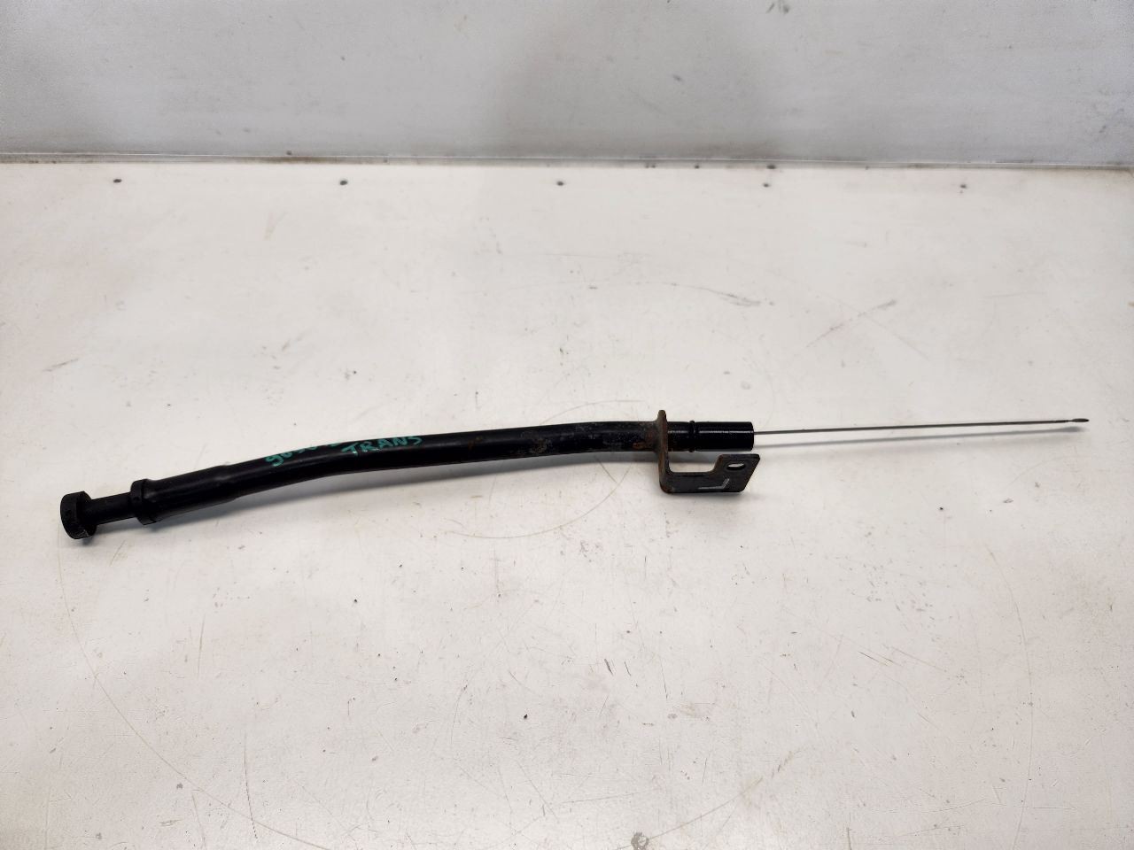 2010 Kia Sedona (3.8L / AT / FWD) Transmission Oil Dipstick