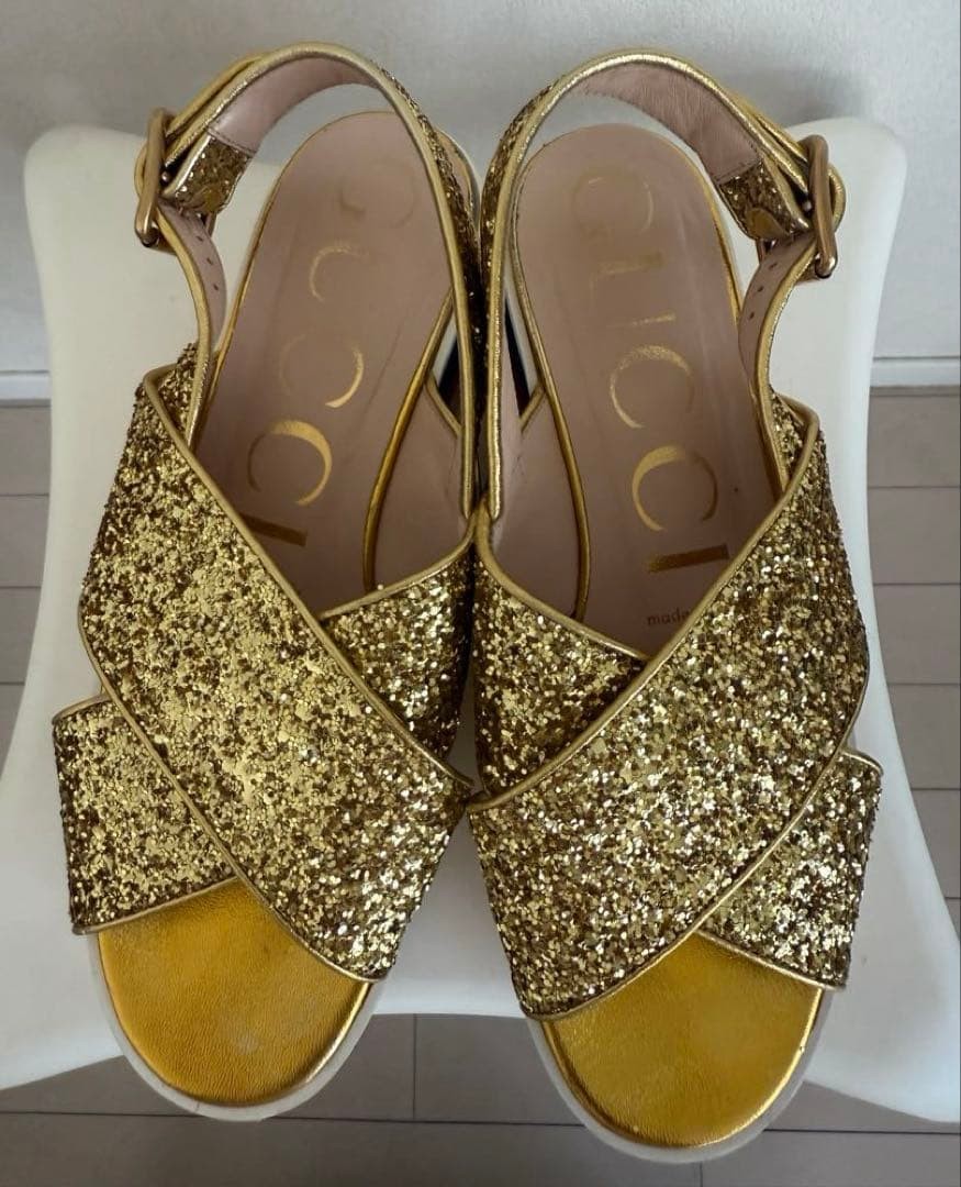 Rare GUCCI Glitter Sandals Gold Size 35.5 EU (US 5.5) Authentic & Stylish!
