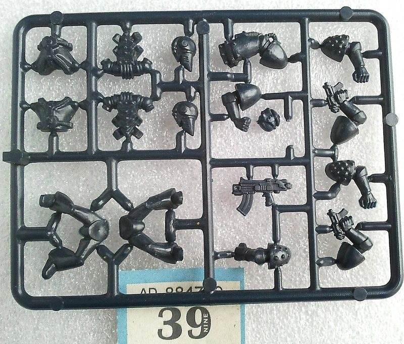 Rogue Trader RTB01 Beaky Mk6 Imperial Space Marines Sprue 1987 Warhammer 40k