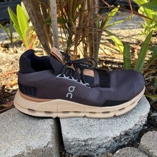 On Cloudnova Running Shoe - Women's Size 8 'Eclipse/Savannah' 26.98491