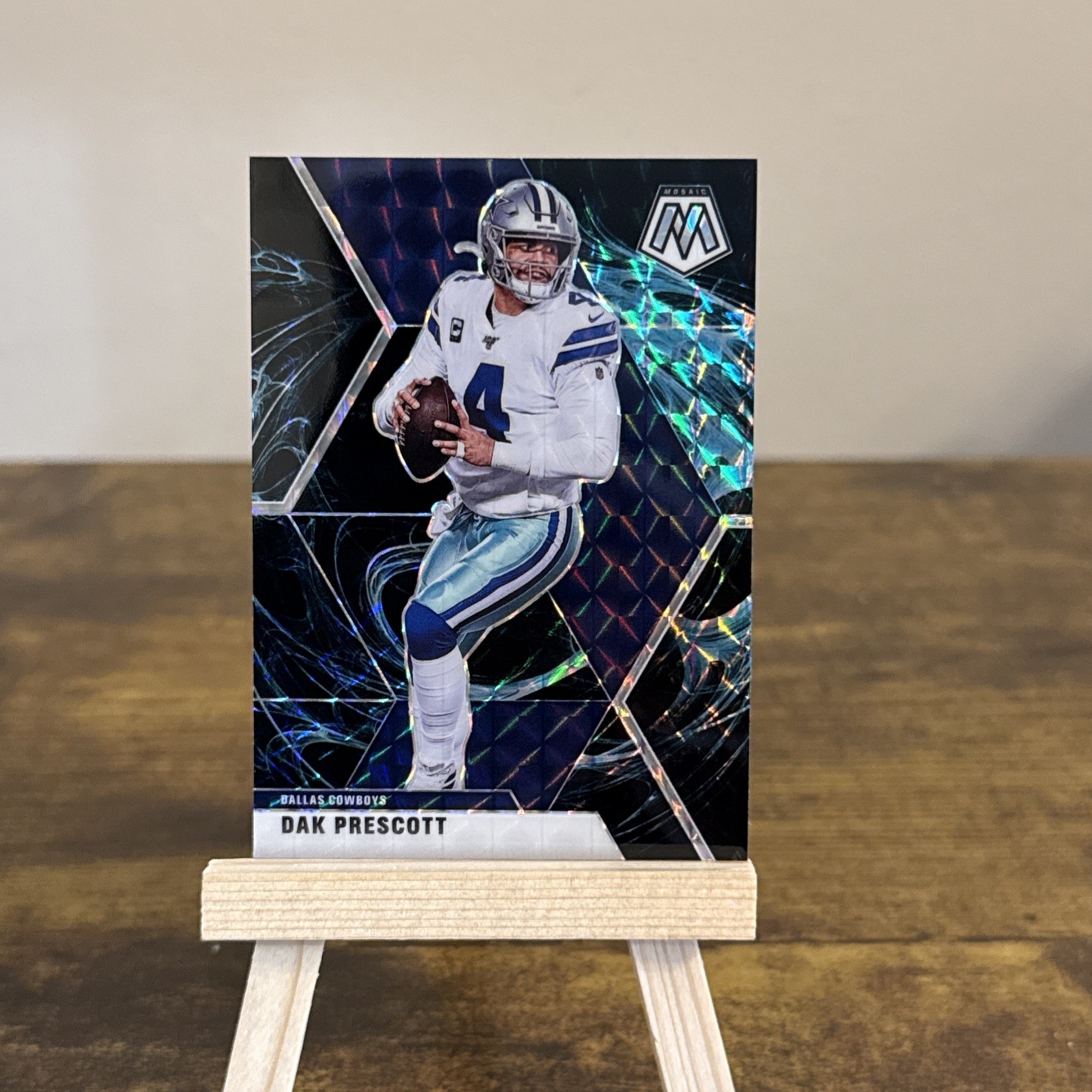 2020 Panini Mosaic Dak Prescott #58 Mosaic Genesis Prizm Case Hit Dallas Cowboys
