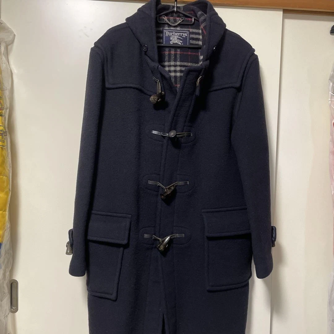 Burberry's Navy Duffle Coat Toggle Bottoni 90 cm Lunghezza Spalla 46 cm (18 11 pollici)