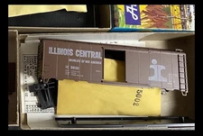 3 Athearn Blue Box HO Scale Boxcars Illinois Central