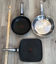 T-FAL Signature Non Stick 10” Frying Sauté Skillet Pans Set Of 3 Great For Camp!