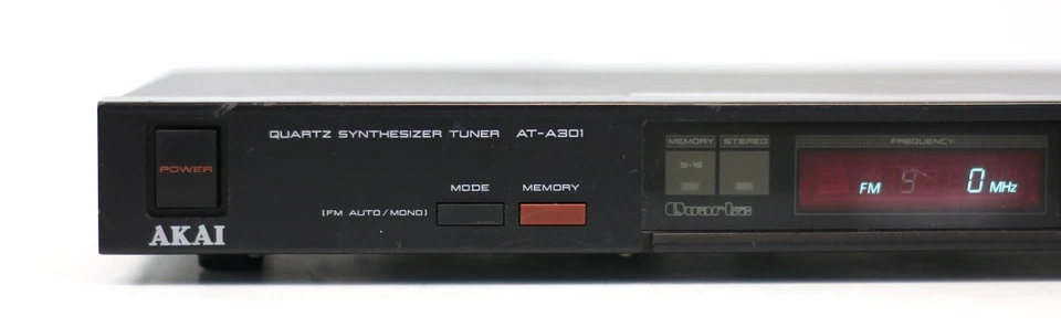 Akai AT-A301 - Quartz Synthesizer Tuner - Bild 2 von 4