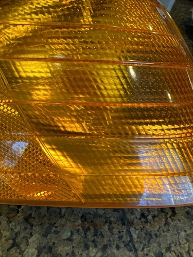 1990-94 Mercedes R129 SL320 600SL 500SL 300SL Right Side Headlight Turn Signal - Picture 7 of 24