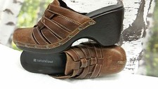 Women's Naturalizer clogs, brown distress woven leather US size 9.5 "NICE"
