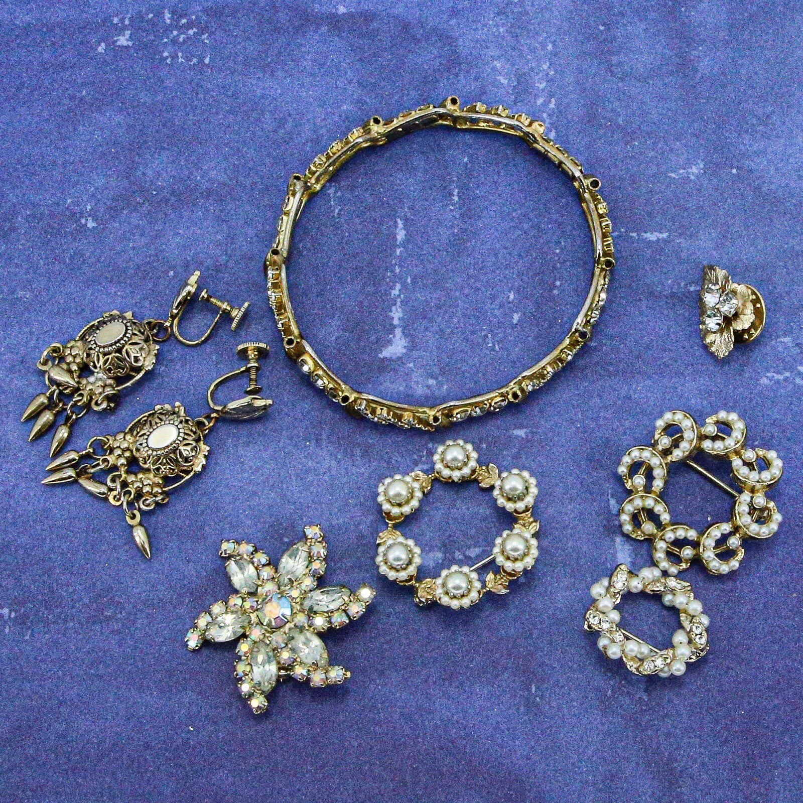 Lot Of Vintage Antique Washed Tone Gold Rhinestones & Faux Pearl