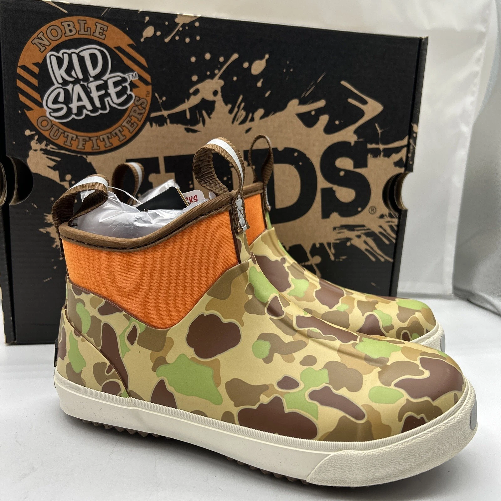 Noble Outfitters MUDS Skimmer Boots Kids Youth Sz 4 Duck Camo Waterproof