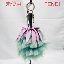 Portachiavi Fendi Pom Ananas ciondolo borsa frutta verde rosa pelliccia pelle...