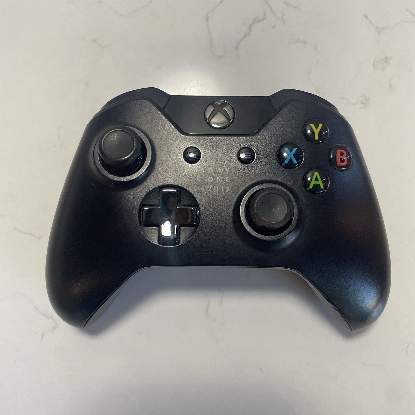 Microsoft Xbox One Wireless Controller Day One 2013 Edition  Tested Working
