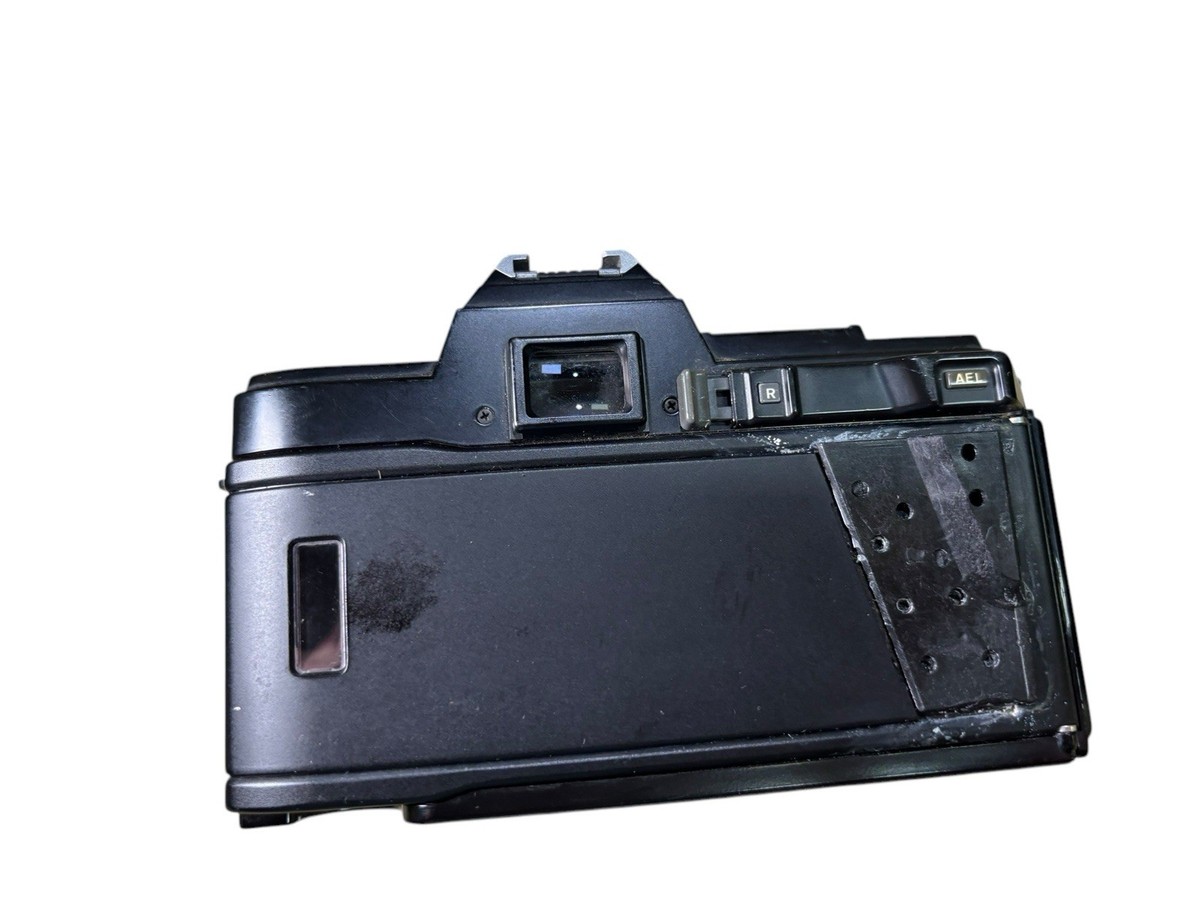 Genuine Minolta Maxxum 7000 Camera *No Lens *READ*FOR PARTS ONLY